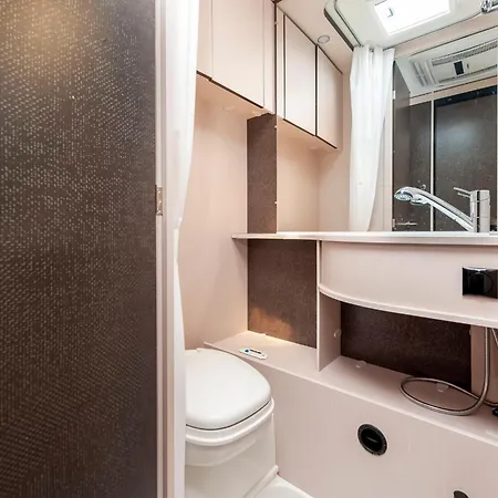 Bauer Caravan In Fkk Solaris Camping *
