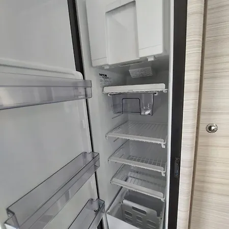 Bauer Caravan In Fkk Solaris * Poreč