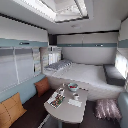 Bauer Caravan In Fkk Solaris Porec