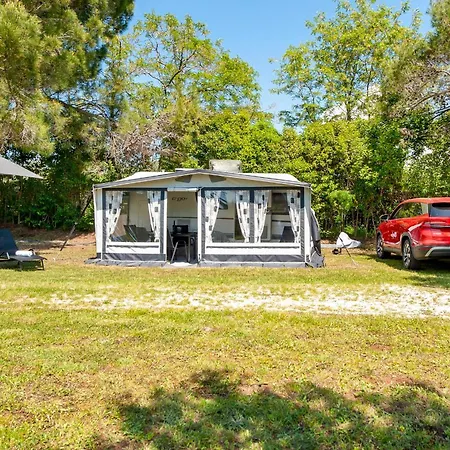 Bauer Caravan In Fkk Solaris
