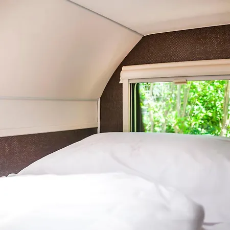 Bauer Caravan In Fkk Solaris *
