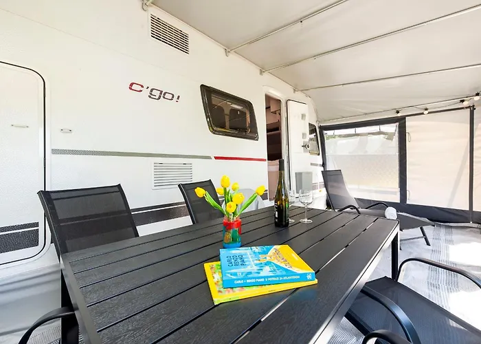 Bauer Caravan In Fkk Solaris キャンプ場